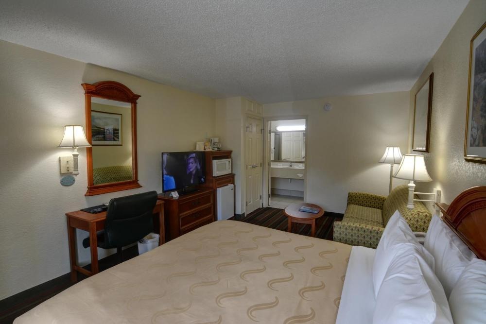 Quality Inn & Suites Biltmore Este Imagen 27