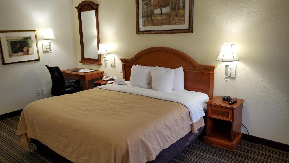 Quality Inn & Suites Biltmore Este Imagen 36