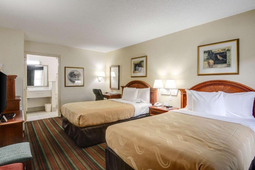 Quality Inn & Suites Biltmore Este Imagen 7